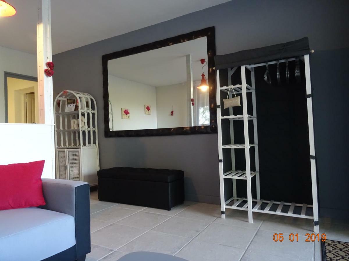 Hotel Le Tambourinet à Belvès Extérieur photo